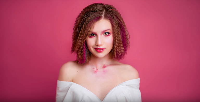 Screenshot_6 Anna PETRAsh ~ Запали (Lyric Video) &mdash; UA MUSIC | Енциклопедія української музики